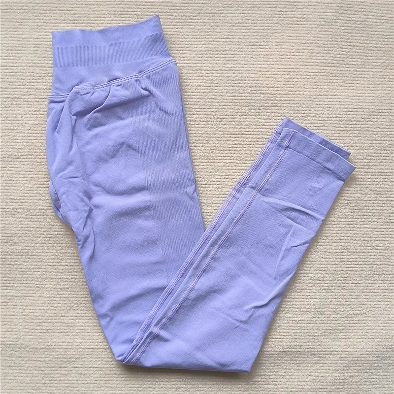 Curvy Comfort Seamless Leggings™