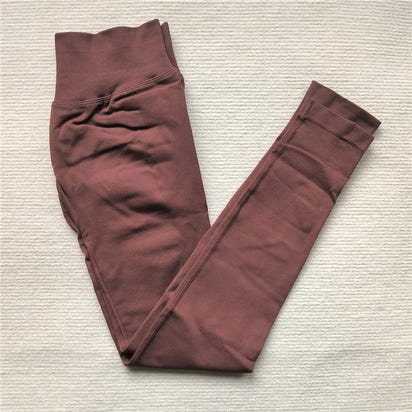 Curvy Comfort Seamless Leggings™