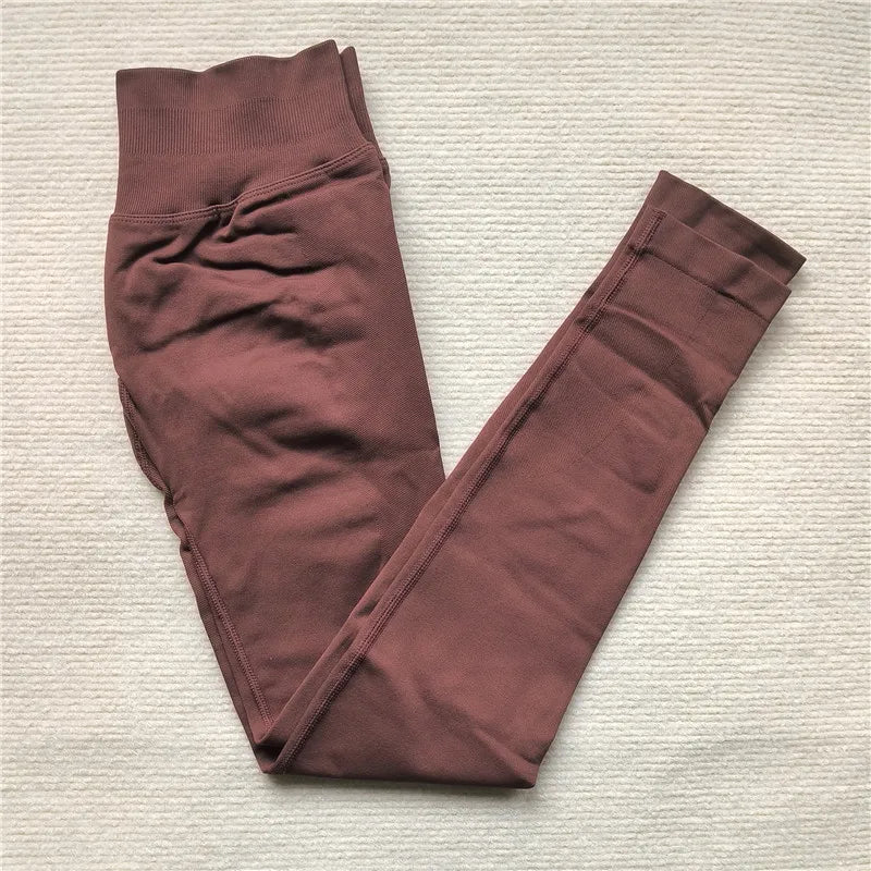 Curvy Comfort Seamless Leggings™